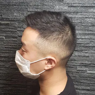 ショート barber shopのヘアスタイル