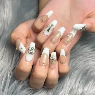 ネイル Laki nailのネイルデザイン