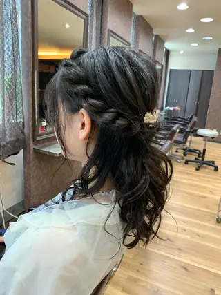 セミロング ヘアアレンジ 髪質改善🩵艶髪 ストレート🩵山口のヘアスタイル