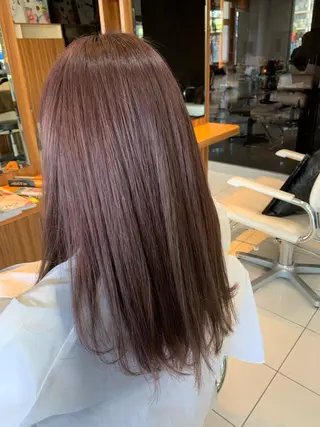 ロング 白髪女性専門店竹内 涼乃のヘアスタイル