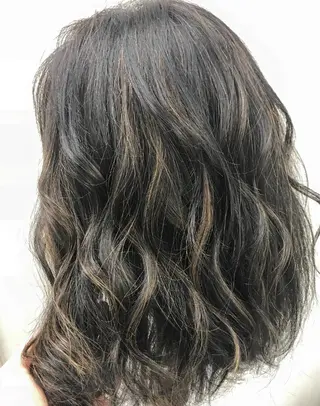 セミロング カラー color coutureのヘアスタイル