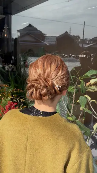 セミロング ヘアアレンジ arika マユのヘアスタイル