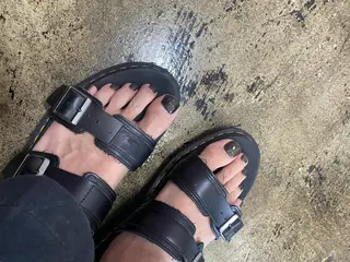 ネイル ♱˖⁺ 𝒎𝒐𝒑𝒊 ⁺のネイルデザイン