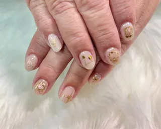 ネイル Hübsch所属・Sakura Hのネイルデザイン