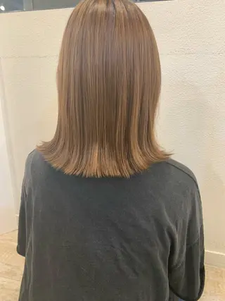 ミディアム たけもと みさきのヘアスタイル
