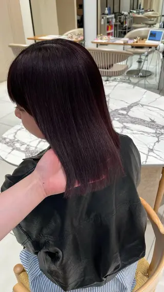 カラー mino🌼🌈 ボブ/透明感カラーのヘアスタイル