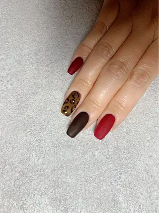 ネイル Nail Salon R.N アールドットエヌ所属・R.N アールドットエヌのネイルデザイン