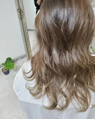 カラー セミロング See by merのマツエク・マツパデザイン