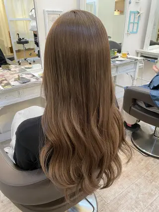 カラー 透明感カラー🧸艶髪 🫧manamiのヘアスタイル