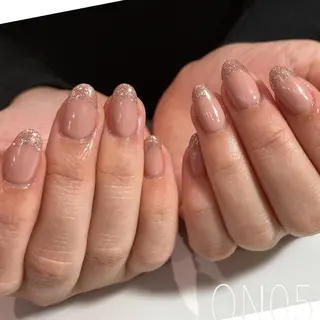 ネイル 園 寛子 （ネイリスト）のネイルデザイン