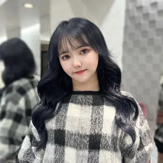 セミロング カラー XENA RENA 名駅 / 艶カラーのヘアスタイル