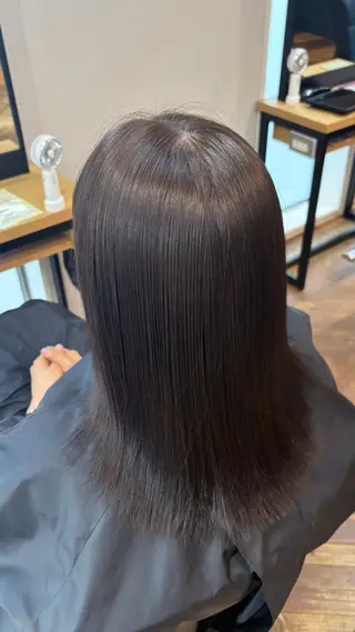 セミロング est hair luna所属・est hair Lunaのヘアスタイル