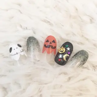 ネイル 近藤 美春のネイルデザイン