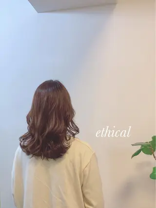ロング カラー 【エシカル】 HOSOMIのヘアスタイル