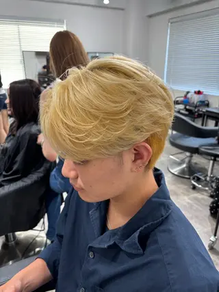 メンズ フェザーパーマ職人 🪽yutoのヘアスタイル