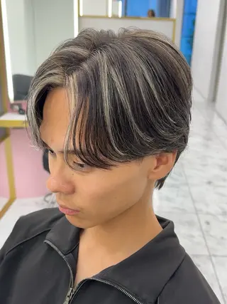カラー メンズ 𝐚𝐨𝐢 メンズ ‪‪/メッシュのヘアスタイル
