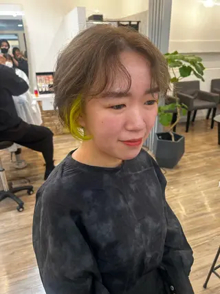 ショート カラー ブリーチ／ヘアセット 🪞🌙minamiのヘアスタイル