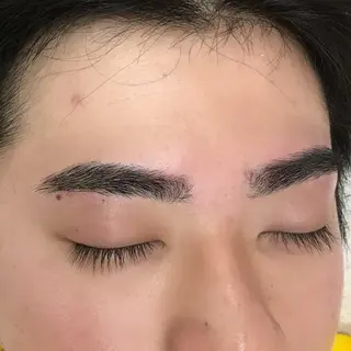 メンズ アイブロウ uland yuzukiのマツエク・マツパデザイン