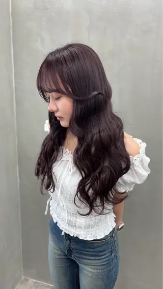 ロング ILObymiloc ナナカのヘアスタイル