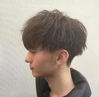 メンズ 海外レイヤー鯉渕 【海外風メンズも◎】のヘアスタイル