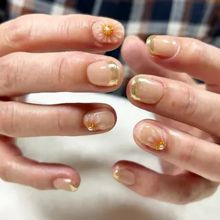 ネイル Laki nailのネイルデザイン