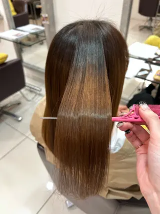 セミロング トップスタイリスト 林すずかのヘアスタイル