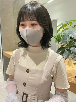 ミディアム カラー ベージュ🤎透明感 カラー🤎anriのヘアスタイル