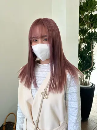 ロング カラー ダメージレスブリーチ HIROSHIのヘアスタイル
