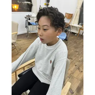 ショート パーマ キッズ “slow” 岡本海万。のヘアスタイル