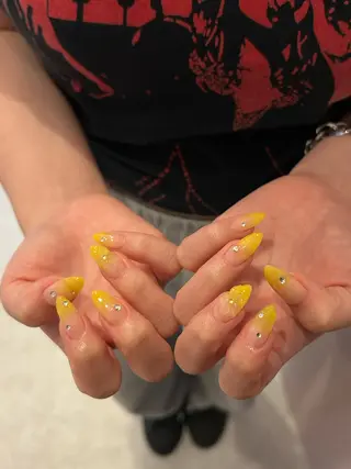 ネイル Luo 柚花のネイルデザイン