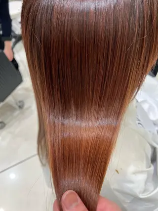 ミディアム 👑顔周り韓国風 レイヤーSHUTOのヘアスタイル