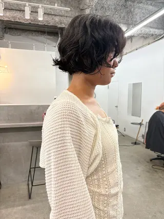 ショート パーマ レイヤーパーマ、ボブ 小須田ゆあのヘアスタイル
