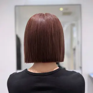 ミディアム カラー Mio｜ぱつっとボブ ｜髪質改善ストレートのヘアスタイル