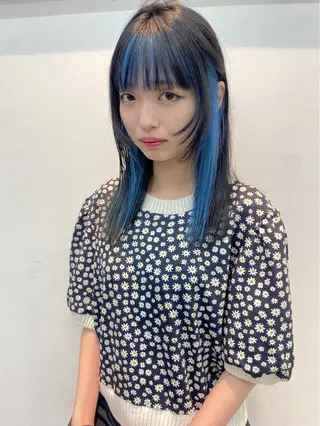 セミロング カラー 韓国風ハッシュカット 🇰🇷オリーブ職人のヘアスタイル