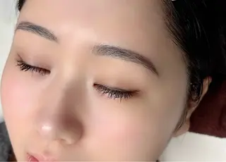 アイブロウ 韓国式まつ毛×眉毛専門店 WHITE LASH所属・槇山 唯の眉毛・アイブロウイメージ