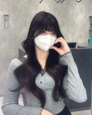 ロング カラー MAEUL NAGOYA所属・⛓韓国IDOLヘア 🥀🖤/あいりのヘアスタイル