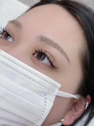 アイブロウ mimi 🎀 束感まつ毛🐈‍⬛のマツエク・マツパデザイン