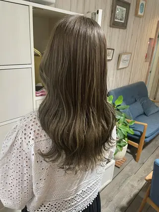 ロング soyon心斎橋所属・♡透明感/艶カラー/ M a I ♡のヘアスタイル