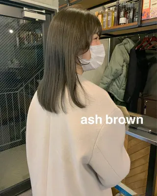 ミディアム カラー 柔らかブラウン/顔周 りレイヤー♡ユウシのヘアスタイル