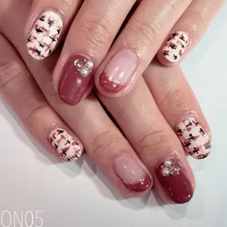 ネイル 園 寛子 （ネイリスト）のネイルデザイン