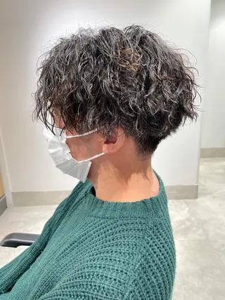 ショート カラー パーマ ヘアアレンジ メンズ パーソナルカラー合わ せたカラー🤍なつみのヘアスタイル