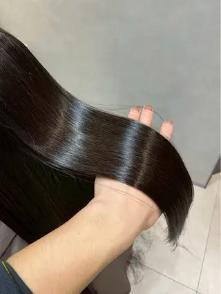 ロング カラー youres hair髪質改善トリートメント&ヘッドスパ青葉台店所属・武田 勇貴のヘアスタイル