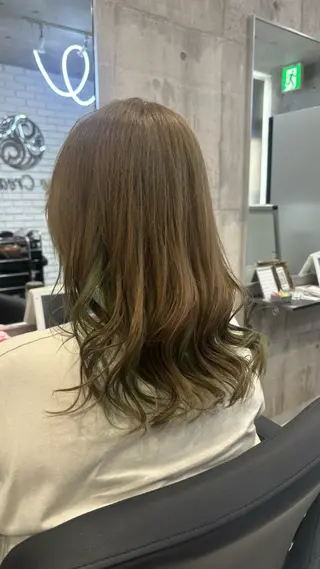 カラー 垢抜けナチュラル🧸 柔らかベージュ🫖のヘアスタイル