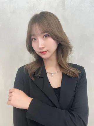 ミディアム 銀座/オリーブ/ 透明感カラー✨りくのヘアスタイル