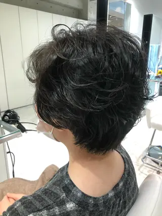 ショート パーマ renjishi所属・kaho.🌿 ショートヘア⭐️のヘアスタイル