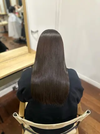 セミロング ヴェリーテ所属・🩷仙台/ワンカラー /えれな🩷のヘアスタイル