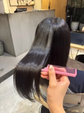 ロング 山下 璃乃のヘアスタイル