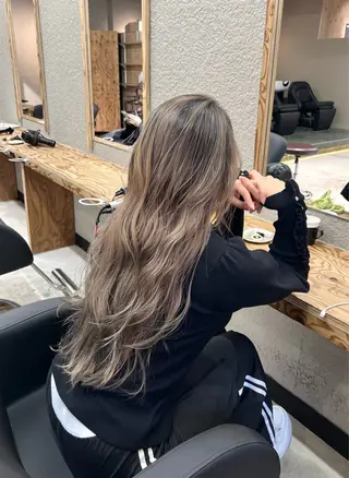 ロング カラー 💖梅田レイヤー💖 副店長Tsubasaのヘアスタイル