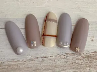 ネイル 林 里美のヘアスタイル