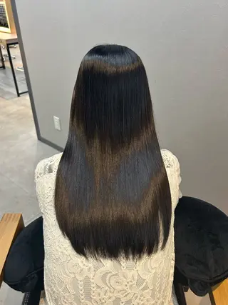 ロング カラー 🎀ririka🪻 艶髪/カラーリストのヘアスタイル